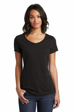 District  Women's Very Important Tee  V-Neck