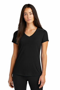 OGIO  ENDURANCE Ladies Peak V-Neck Tee